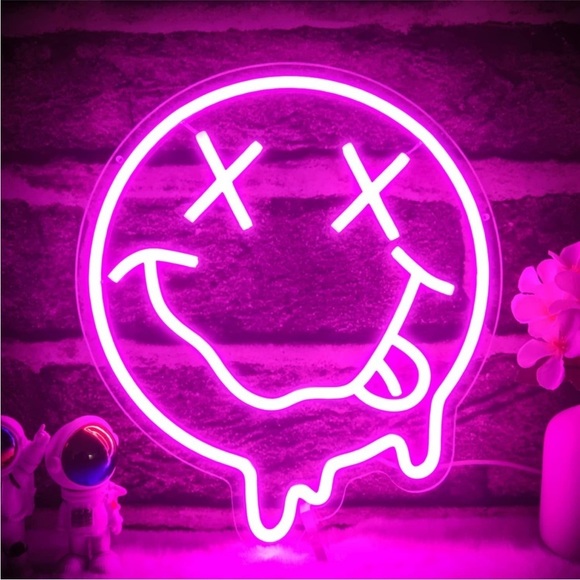 Neon Pink Melting Smiley Face Tongue Emoji Party Bday Light LED Wall Room Decor - Picture 2 of 5